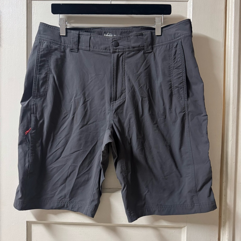 REI Charcoal Men's Shorts Size 36